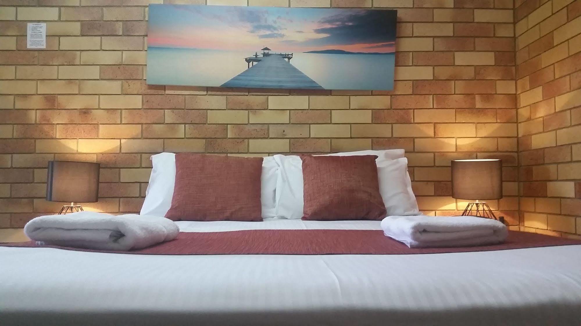 查帕拉尔汽车旅馆 巴利纳 外观 照片
